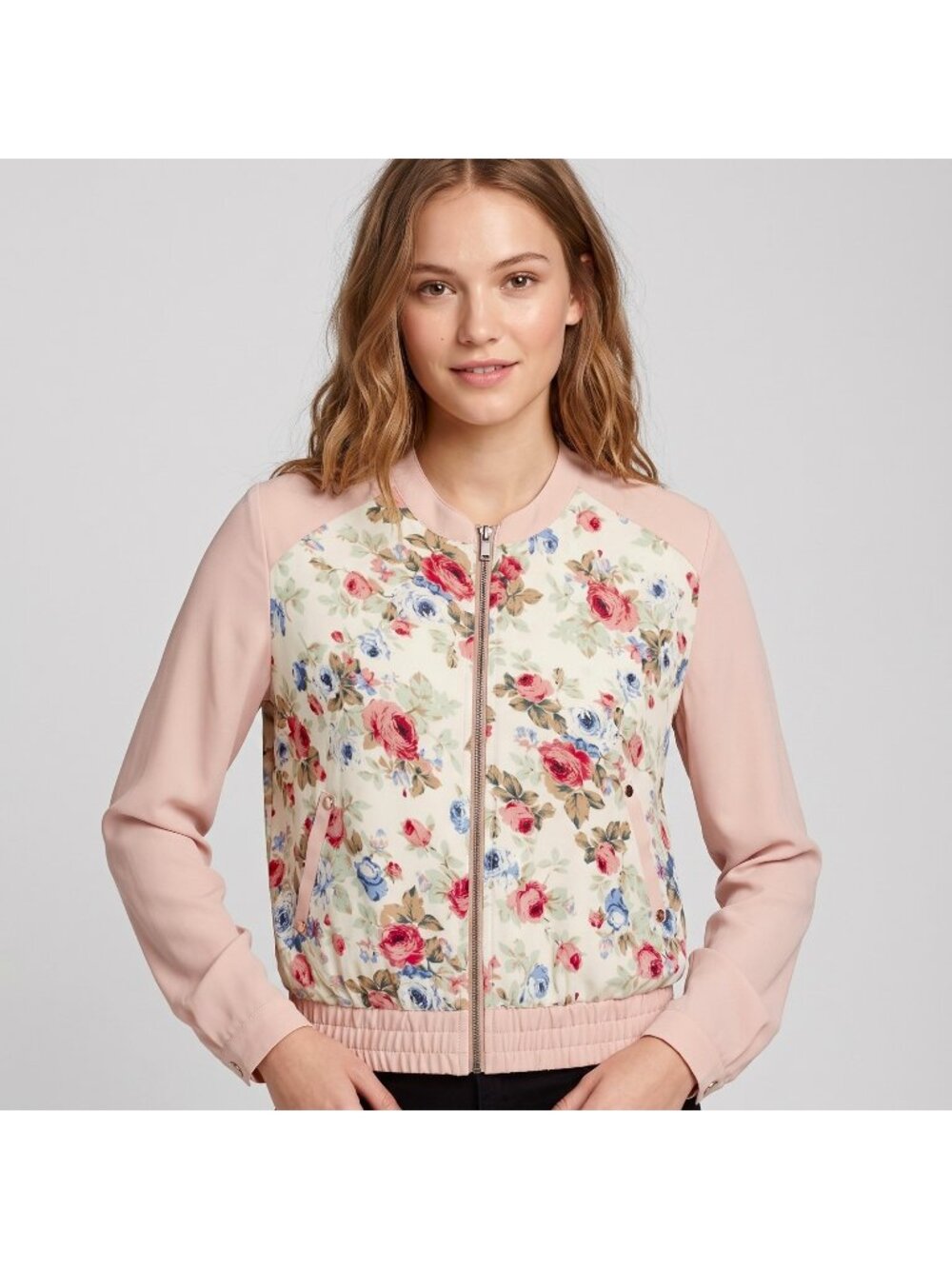 Fate Women's Varsity Blooms Blush Floral Print Bomber Jacket in size Medium
